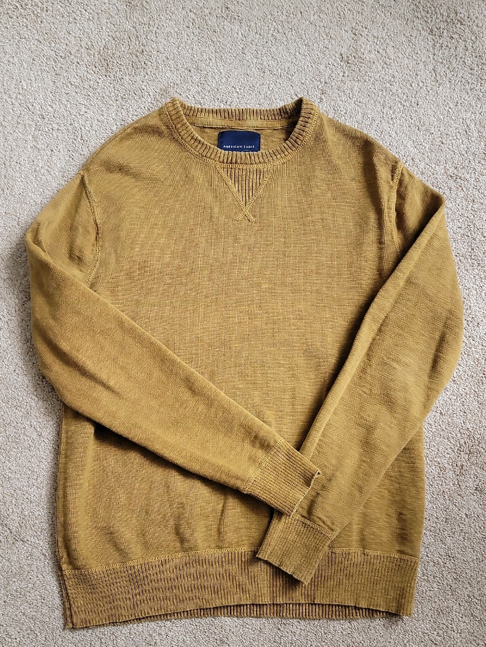American Eagle Outfitters Men's Mustard Crewneck Sweater